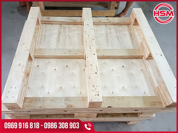 Pallet gỗ